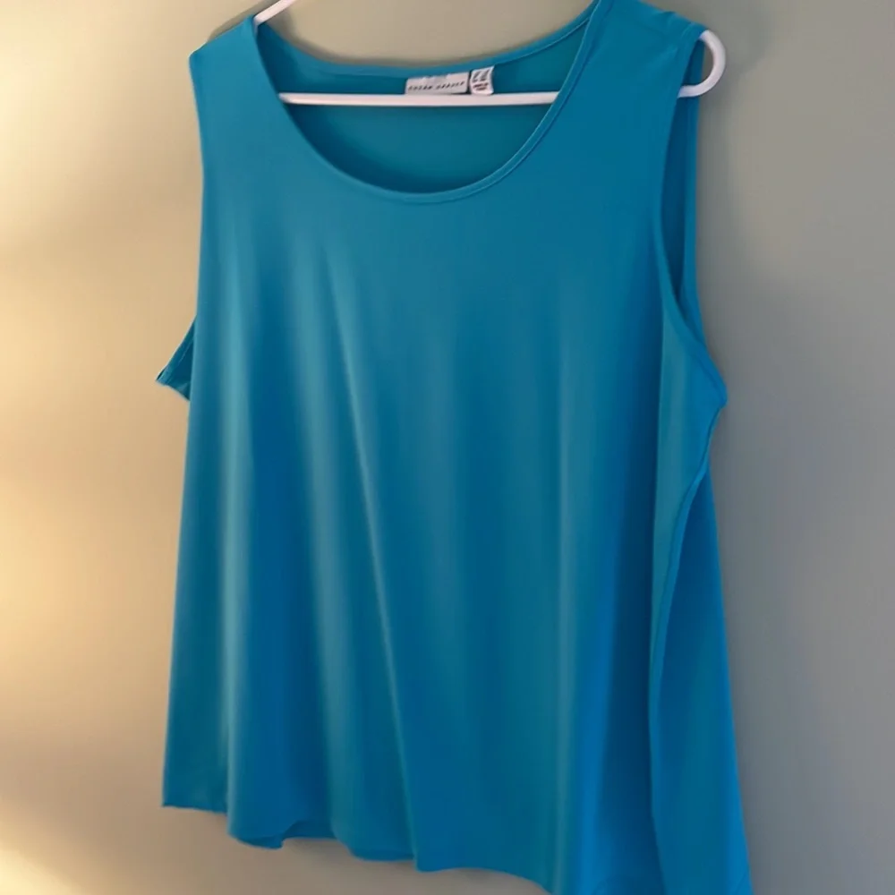 Susan Graver. Worn once. Shell and sweater. - Picture 4 of 4